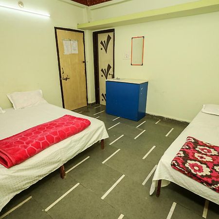 Rai Guest House Ujjain Buitenkant foto
