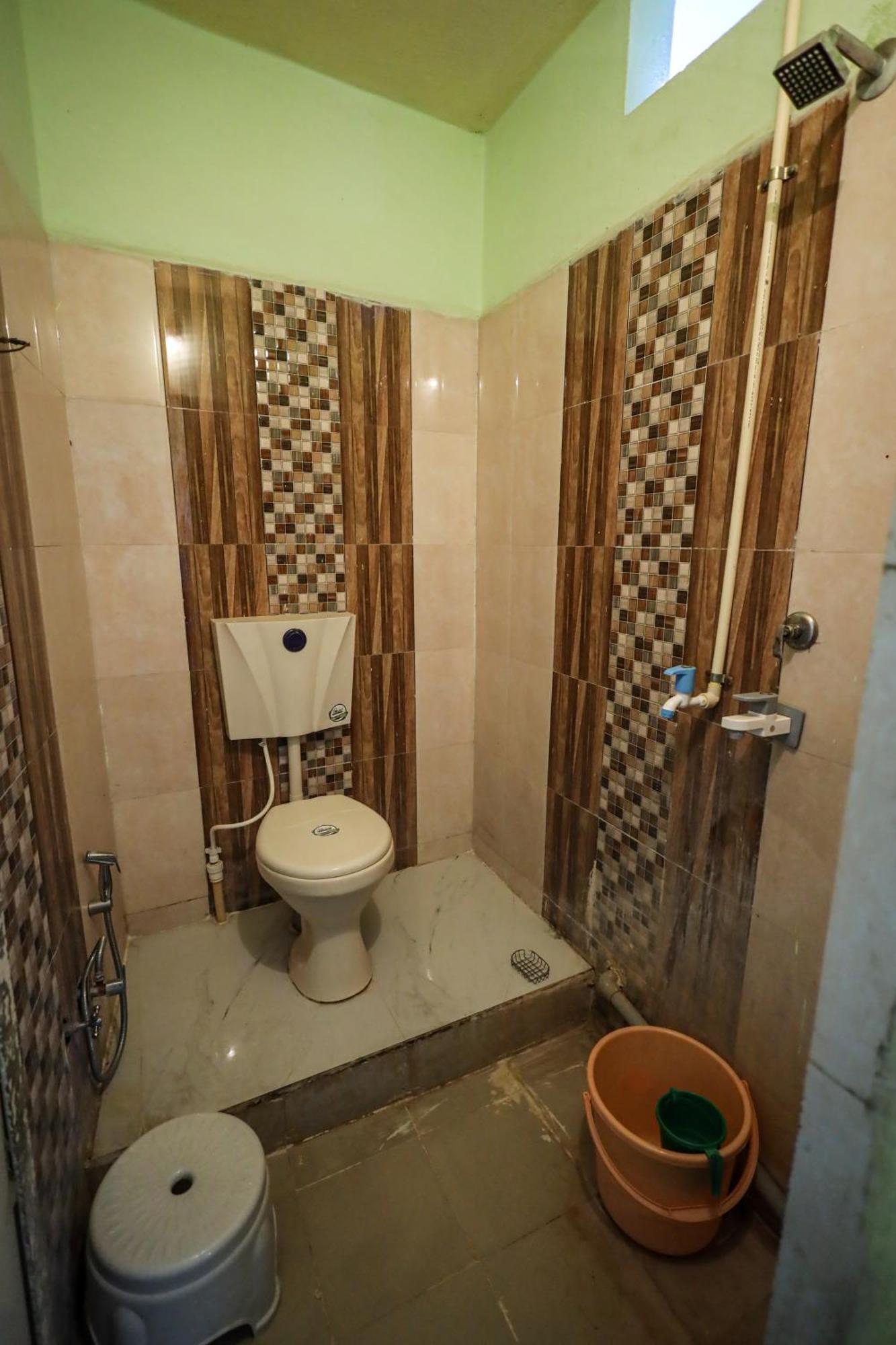 Rai Guest House Ujjain Buitenkant foto